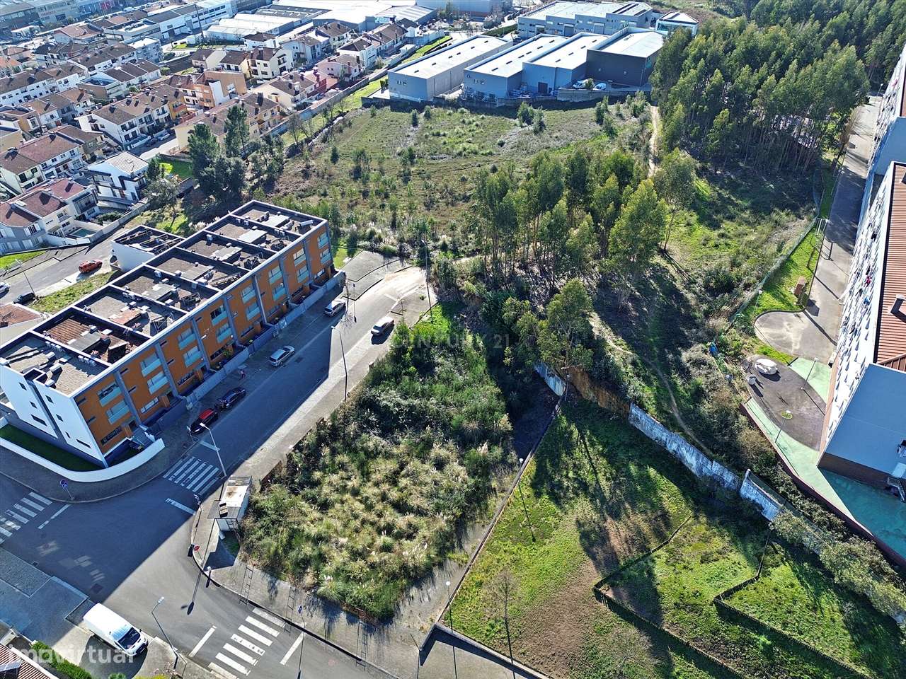 Terreno Para Moradia Bi-Familiar em Alfena - Grande imagem: 4/16