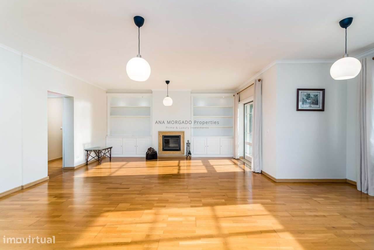 PARA INVESTIDORES - Apartamento T3+1 Renovado na Quinta da Beloura-8