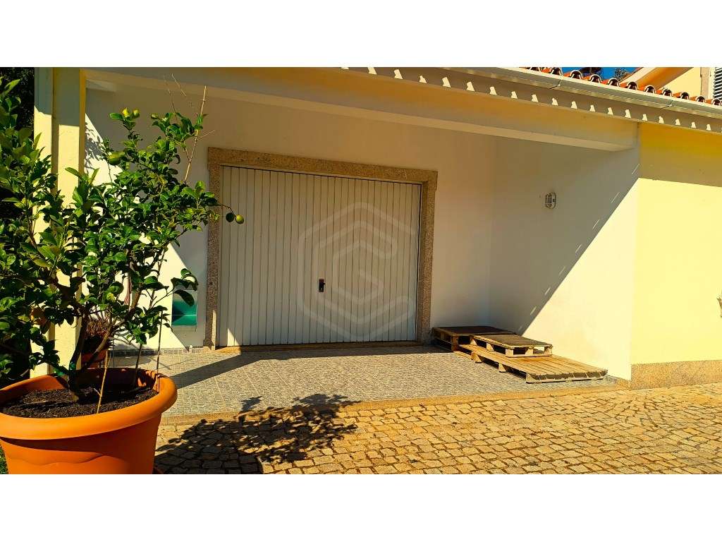 M ORADIA T3 COM PISCINA COBERTA , QUINTAL E 2 GARAGENS, BELMONTE, B...-24