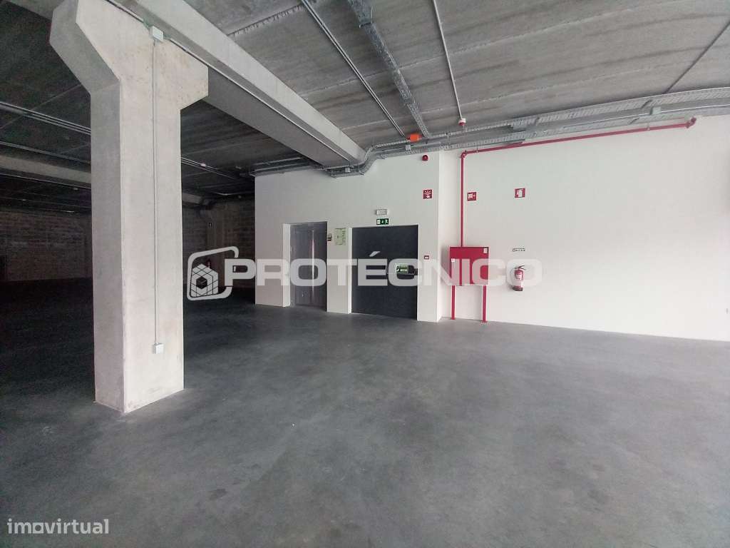 Armazém c/ 2 pavilhões NOVO – Esgueira - Grande imagem: 4/37