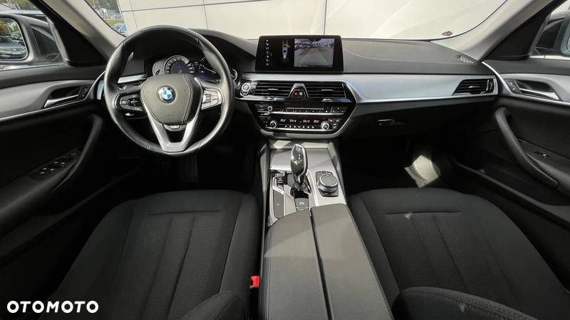 BMW Seria 5 520d xDrive MHEV Business Edition - 18