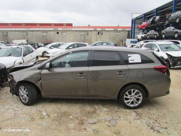 Peças Toyota Auris Touring Hibrido 1.8 (2ZR) - 4