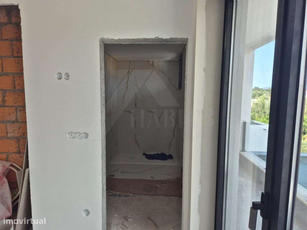 Moradia T3 de Arquitetura Moderna, com piscina - Correlhã, Ponte de...-18