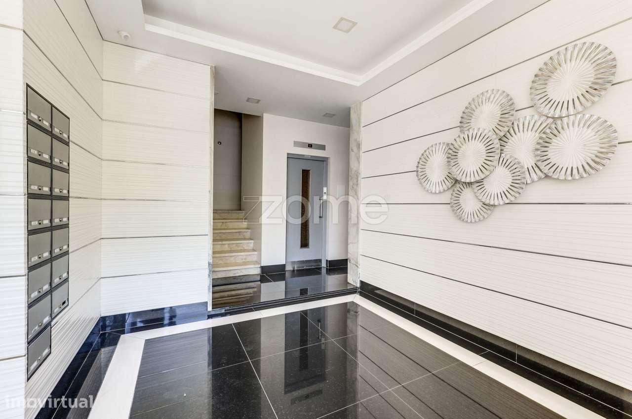 T3 PARA ARRENDAR COM VISTA PARA O CRISTO REI - Grande imagem: 3/29