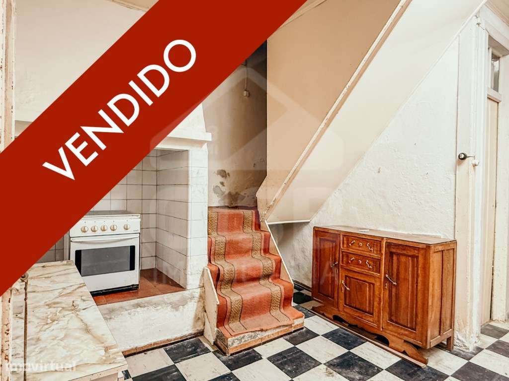 Moradia para reconstruir em Benavente - Grande imagem: 1/16