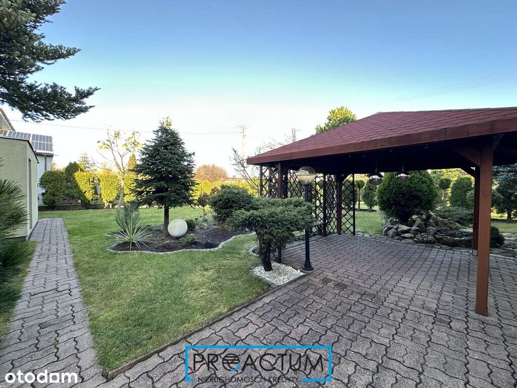 Dom - z dodatkową powierzchnią pod działalność-3