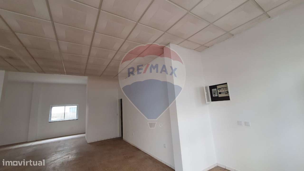 Loja T0 para arrendamento - Grande imagem: 5/6