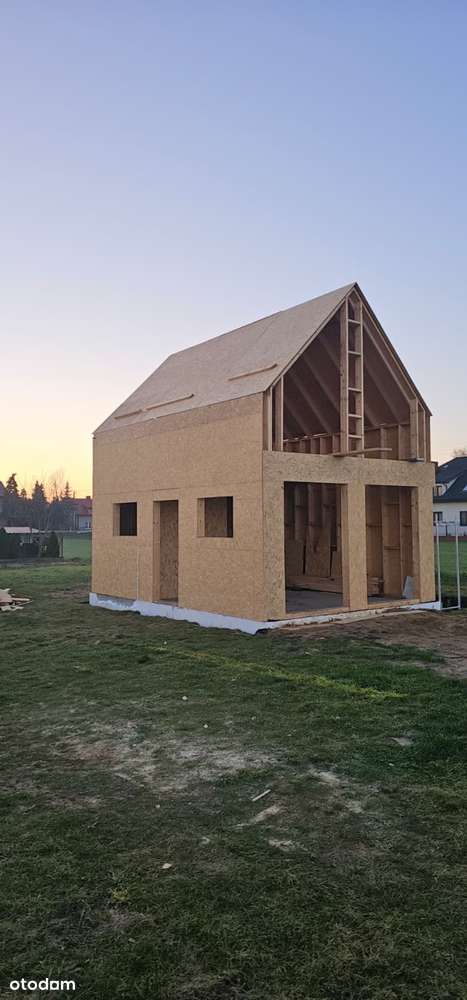 Sprzedam drewniany dom typu stodoła w zacisznej okolicy - Pełny obrazek: 5/10