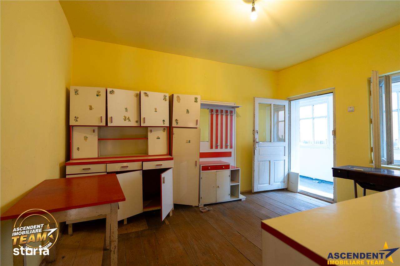 FILM! De vanzare casa traditionala, cu dependinte si facilitati, in Br - Imagine principală: 5/18