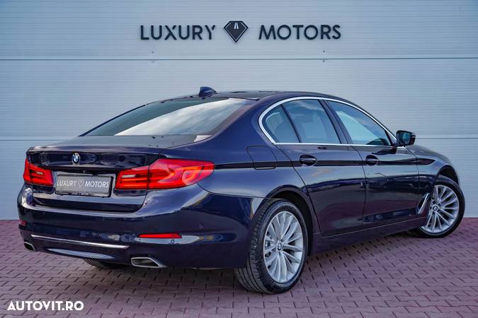 BMW Seria 5 540i xDrive AT - 8