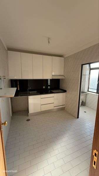 Arrenda se T1 Santo Ovideo Gaia - Grande imagem: 5/11