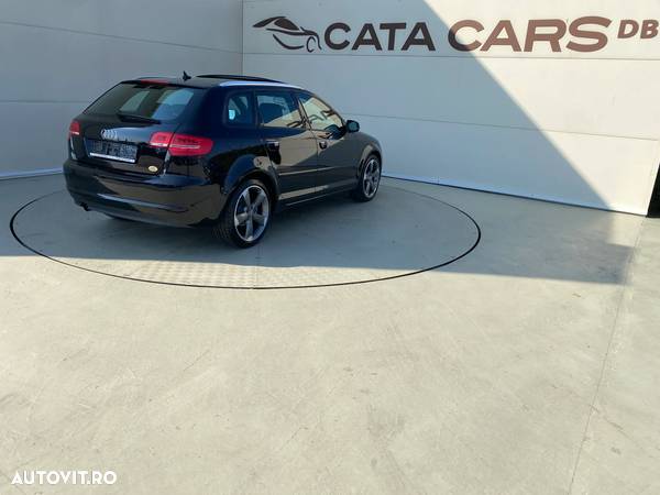 Audi A3 2.0 TDI Sportback DPF S tronic Ambition - 13