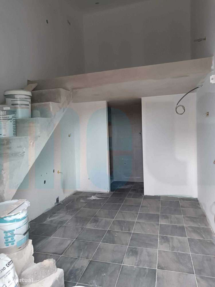 Prédio Rés do Chão | 2 Moradias Independentes | Pinheiro de Loures-19