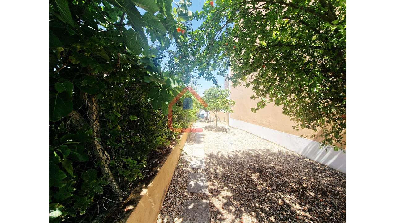 Apartamento T4 em  GAMBIA-PONTES-ALTO DA GUERRA-10
