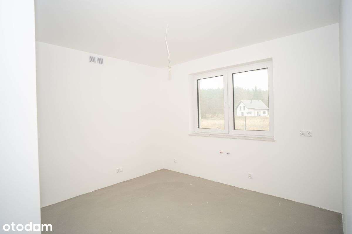 Nowoczesny bliźniak z balkonem i tarasem-6