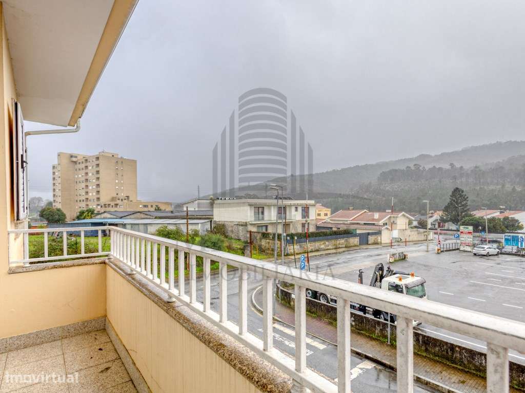 Moradia T4 independente em Valongo-6