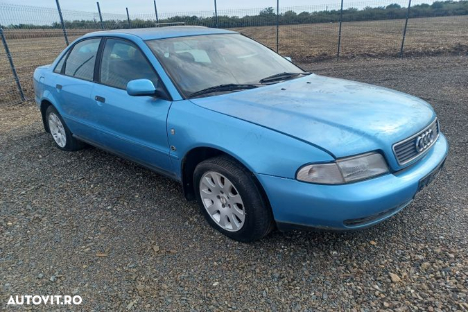 Bara spate SEDAN Audi A4 B5  [din 1994 pana  1999] Sedan 1.8 T MT (15 - 6