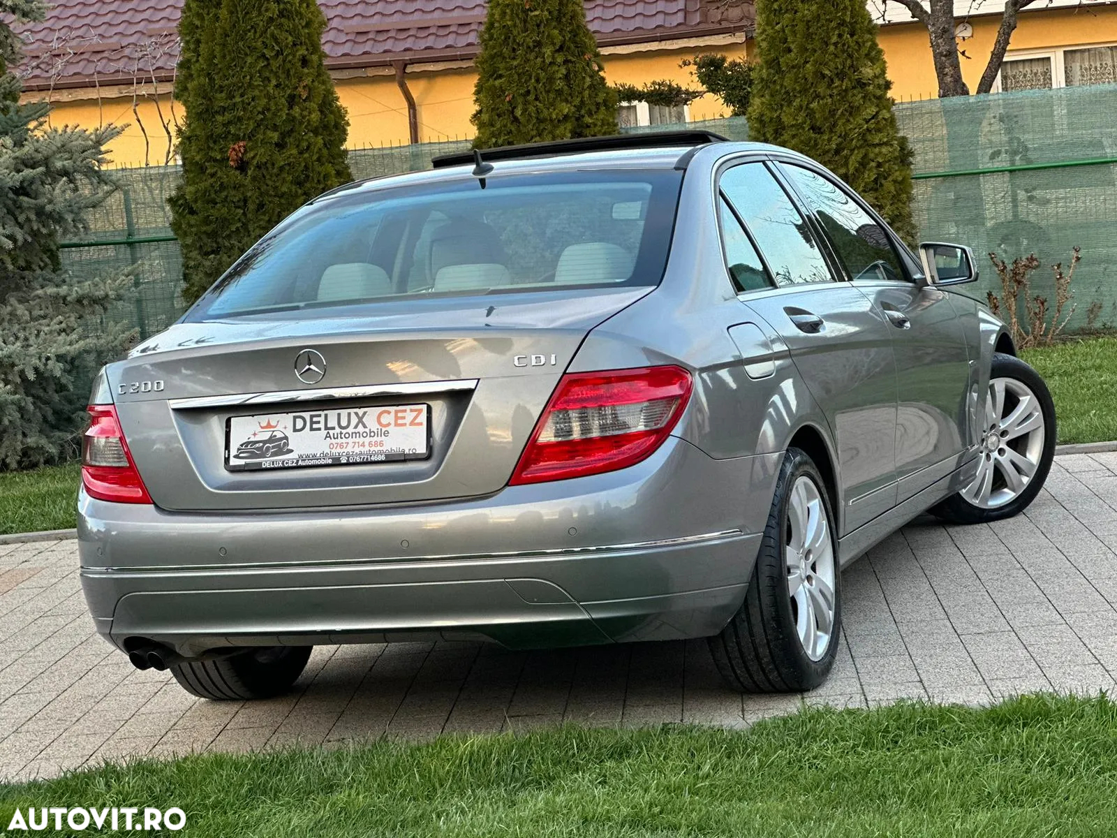 Mercedes-Benz C 200 CDI DPF (BlueEFFICIENCY) Avantgarde - 3