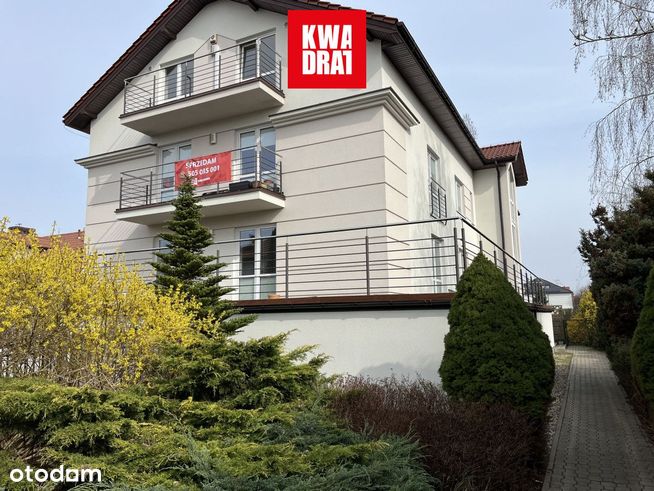 Na sprzedaż przestronny apartament w Wilanowie