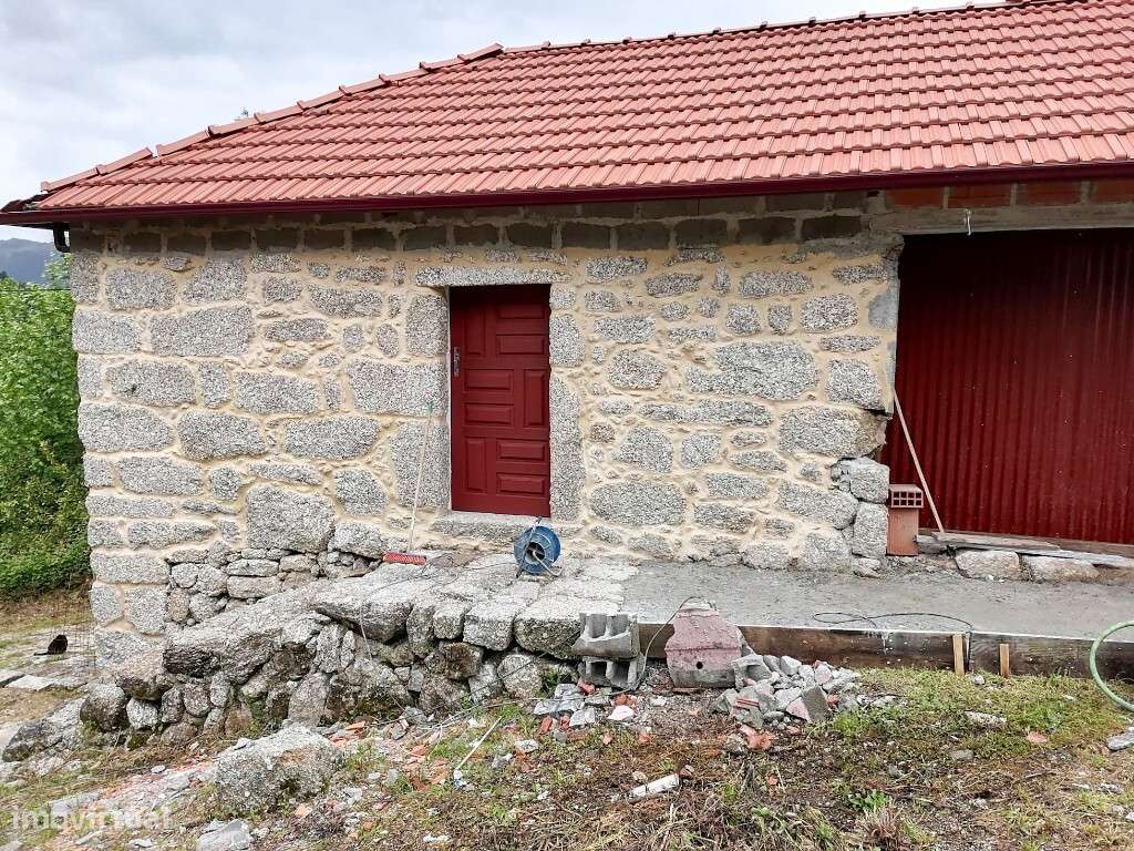 Moradia V9 em Pedra p/ Concluir - Cantelães - Grande imagem: 2/51