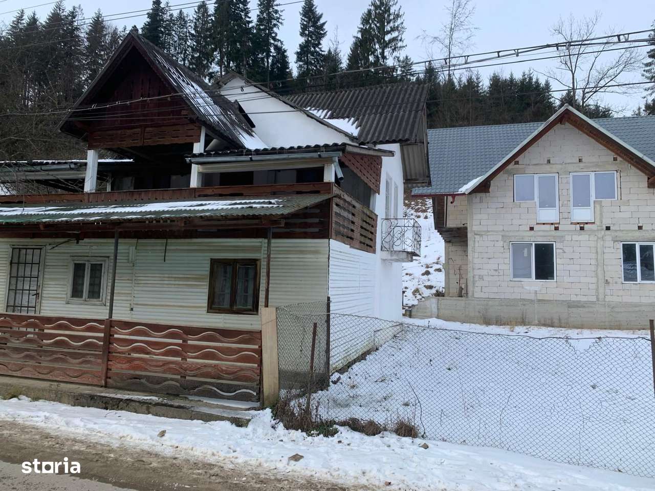 Casă P+E+M Putna | 300 mp utili | Teren 2.200 m-3