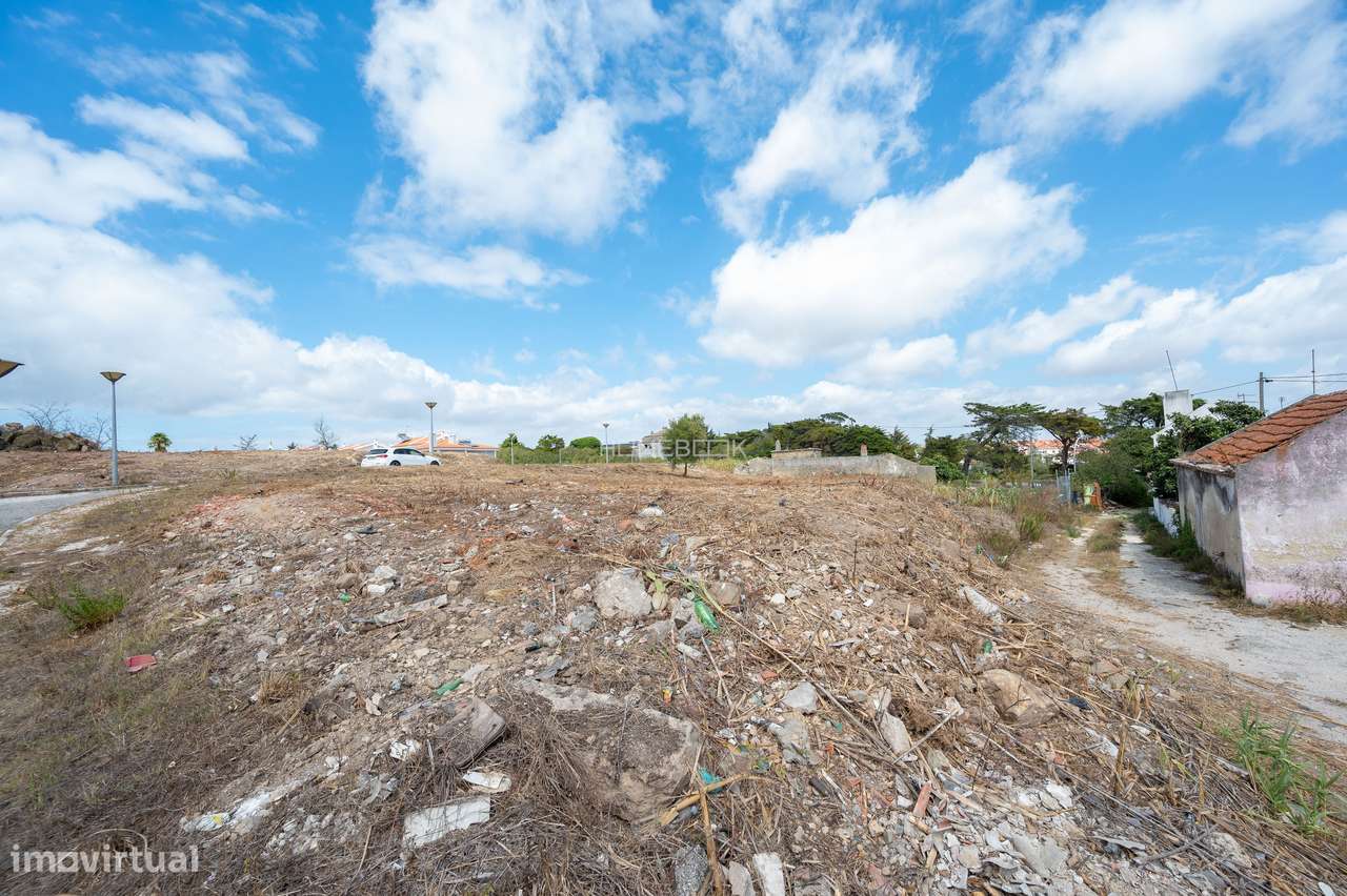 Terreno Urbano para construção de Moradia Unifamiliar Tipologia T3 - A - Grande imagem: 4/11