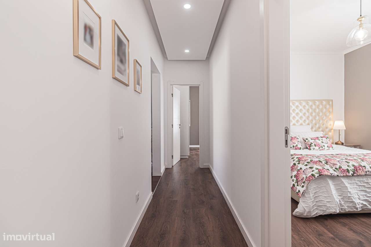 Moradia Isolada T4 com piscina  em Pinhal Frades, Fernão Ferro-30