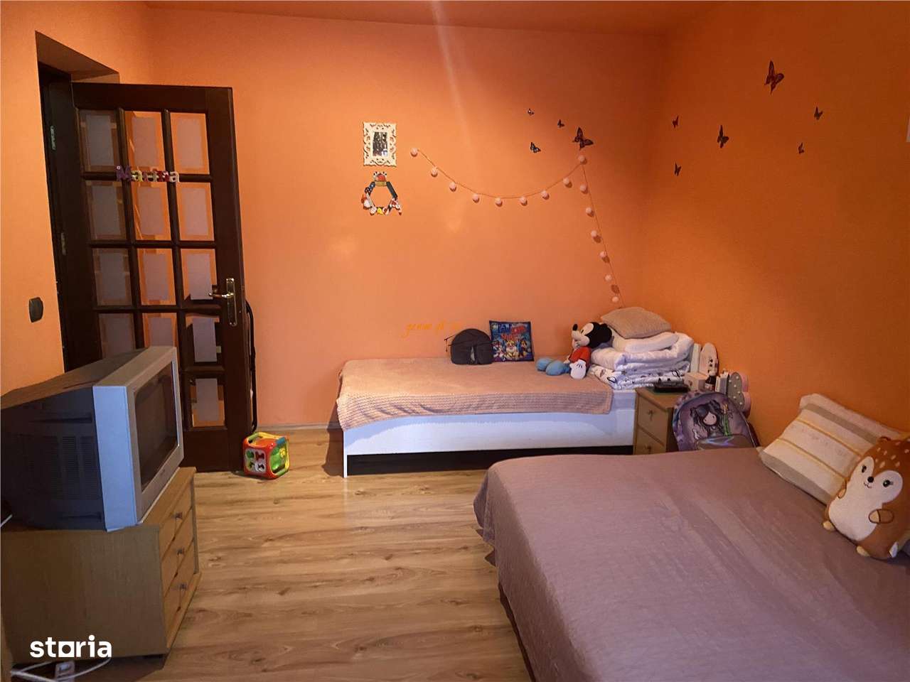 Apartament 4 camere , zona centrala - Inspectoratul Scolar ,suprafata-7