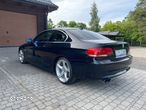 BMW Seria 3 325i Coupe - 5