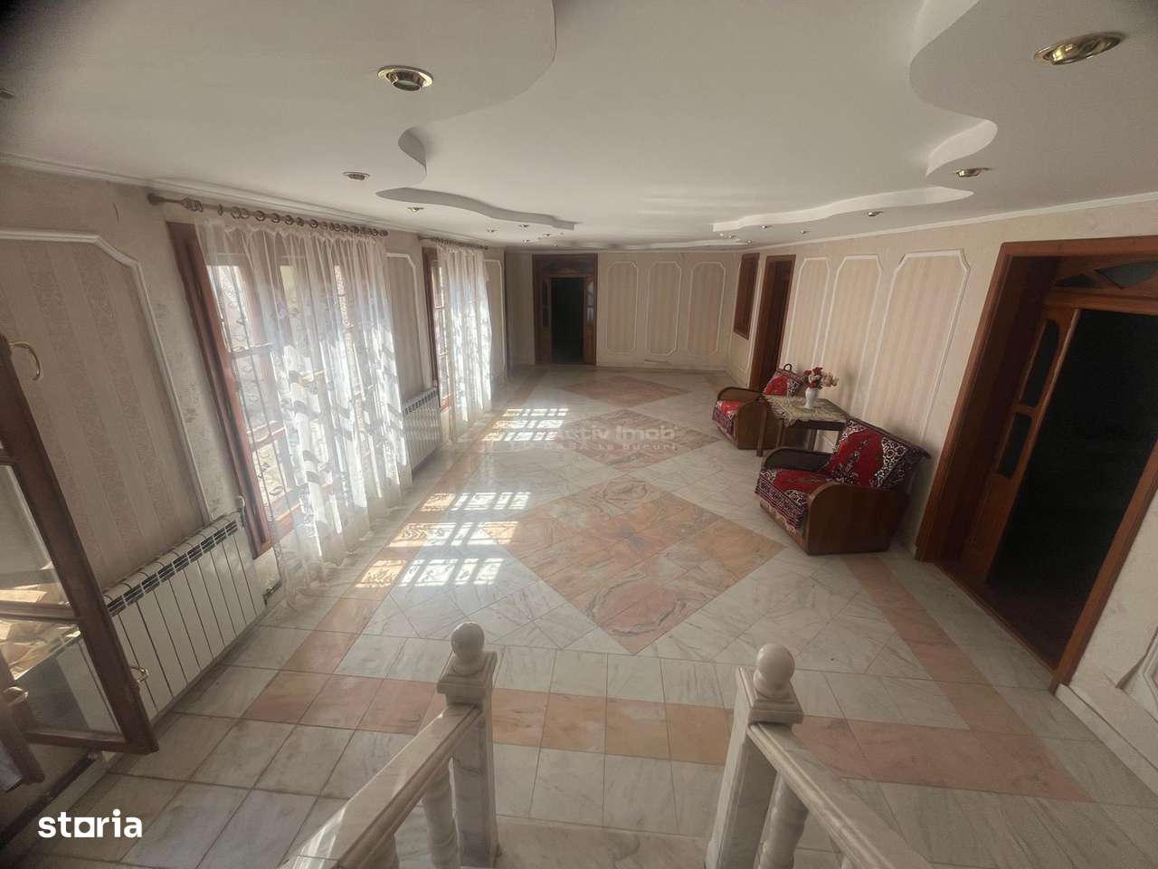 Caransebes, Casa P+E, Teren 1000 Mp - Imagine principală: 3/20