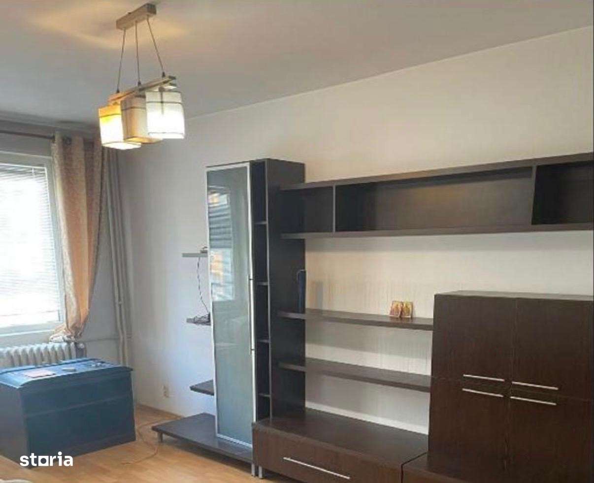 Apartament cu 3 camere