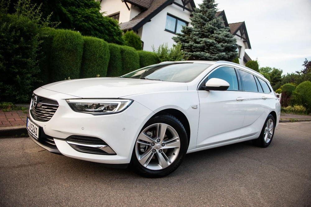 Opel Insignia B (2017-) 1.5 Direct InjectionTurbo Edition 2018