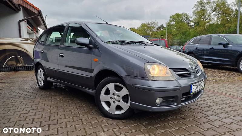 Nissan Almera Tino 1.8 Visia - 5