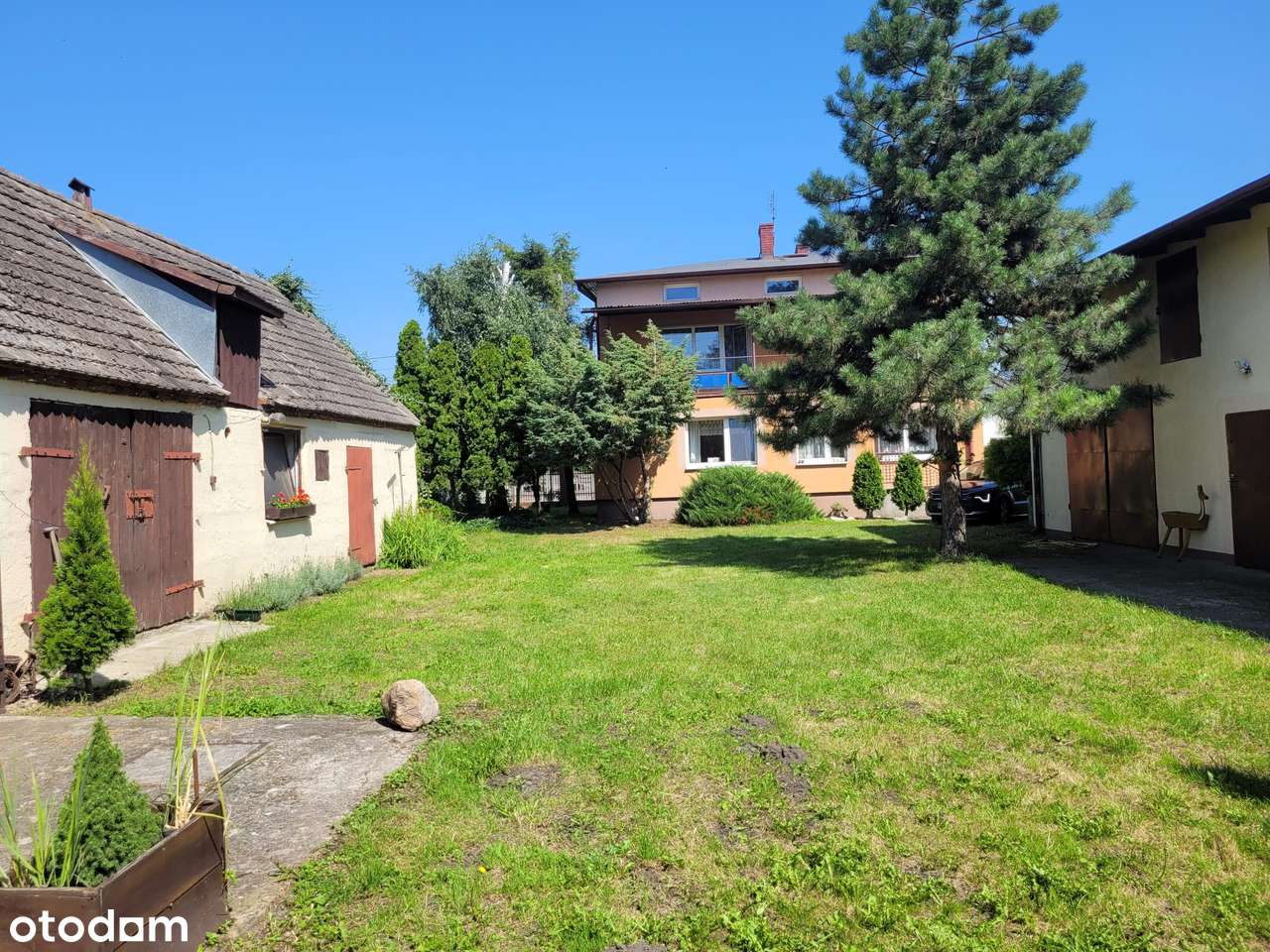 Dom 138 m2 z garażem 84 m2 i działką na biznes GRZEGORZEW-16