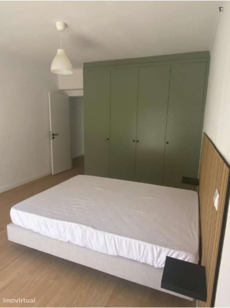 Quarto - localizado em Leiria - Grande imagem: 2/22