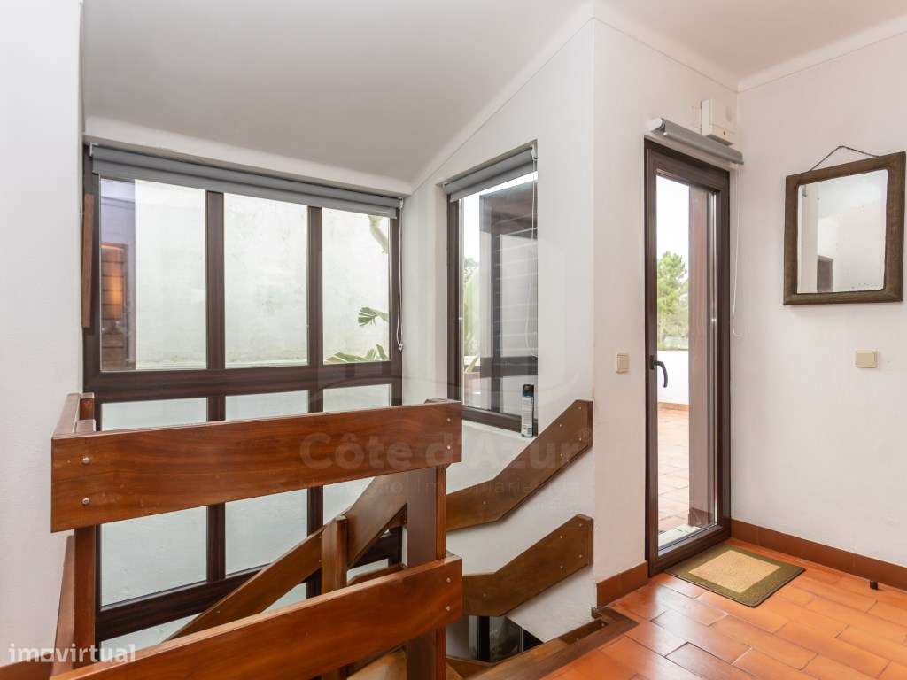 Moradia T4 em Alto das Vinhas-38