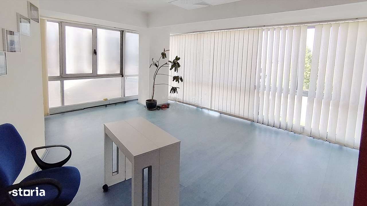 Suprafata generoasa Pret atractiv - Imagine principală: 3/15