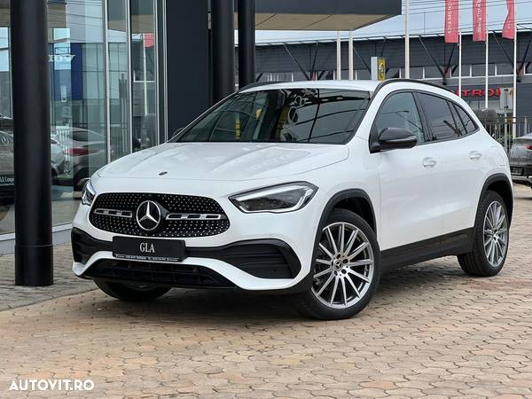 Mercedes-Benz GLA - 3