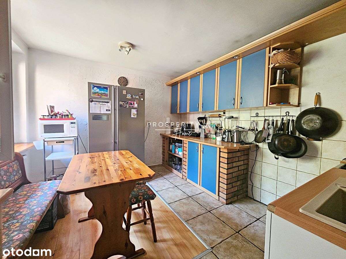 Wolnostojący dom - blisko centrum i natury-6