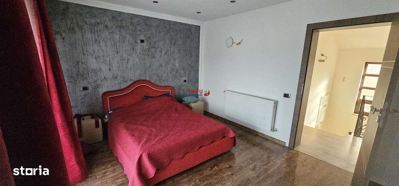 Casa individuala pe 2 nivele P+M, 4 camere, 321 mp Teren - Imagine principală: 4/10