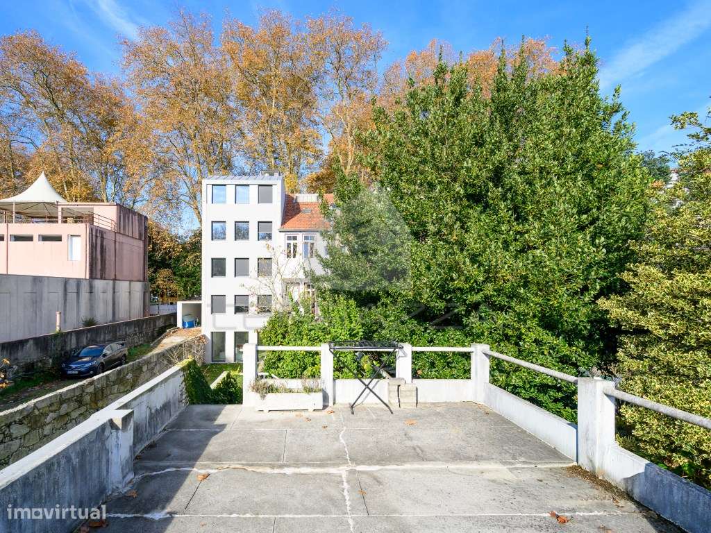 MORADIA INDEPENDENTE EM FRENTE AO JARDIM ARCA D'ÁGUA - PARANHOS - P...-36