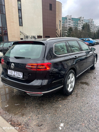 PASSAT B8 KOMBI BŁOTNIK ĆWIARTKA TYŁ PRAWA LC9X - 1