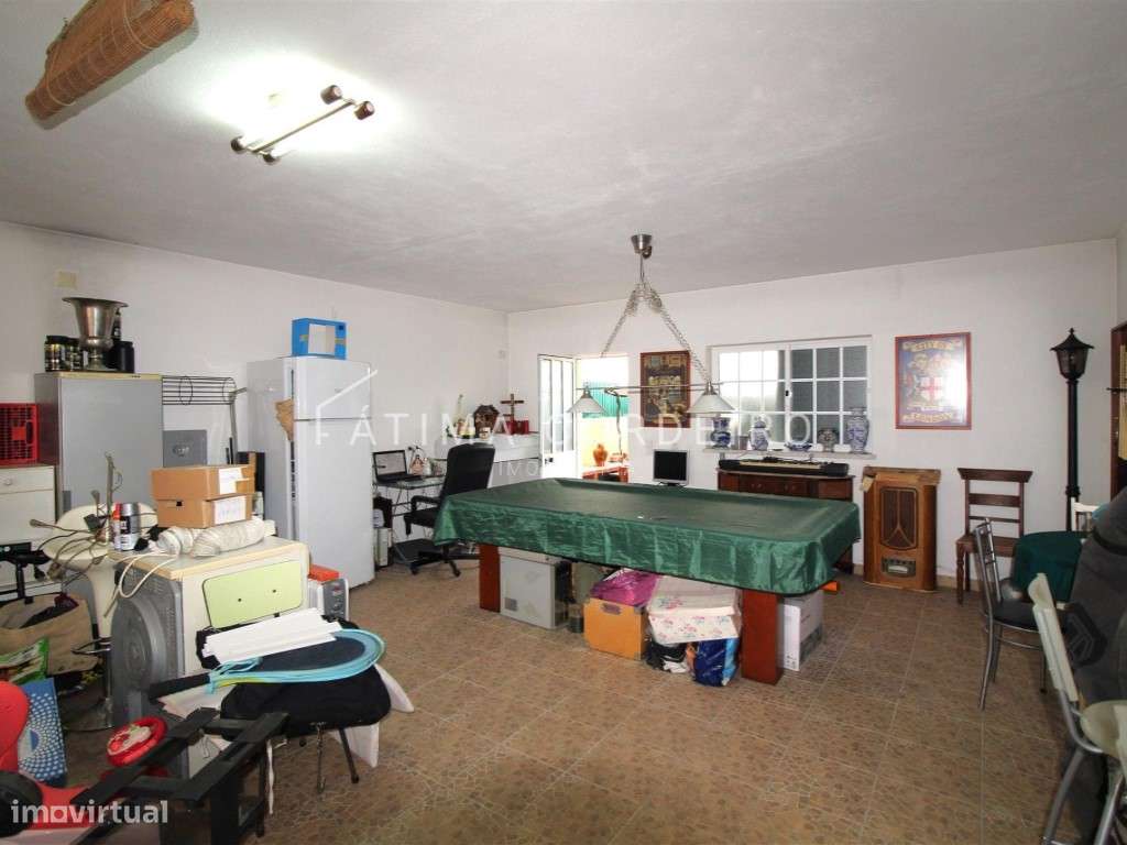 Excelente Moradia T3+1 com garagem em zona privilegiada-26