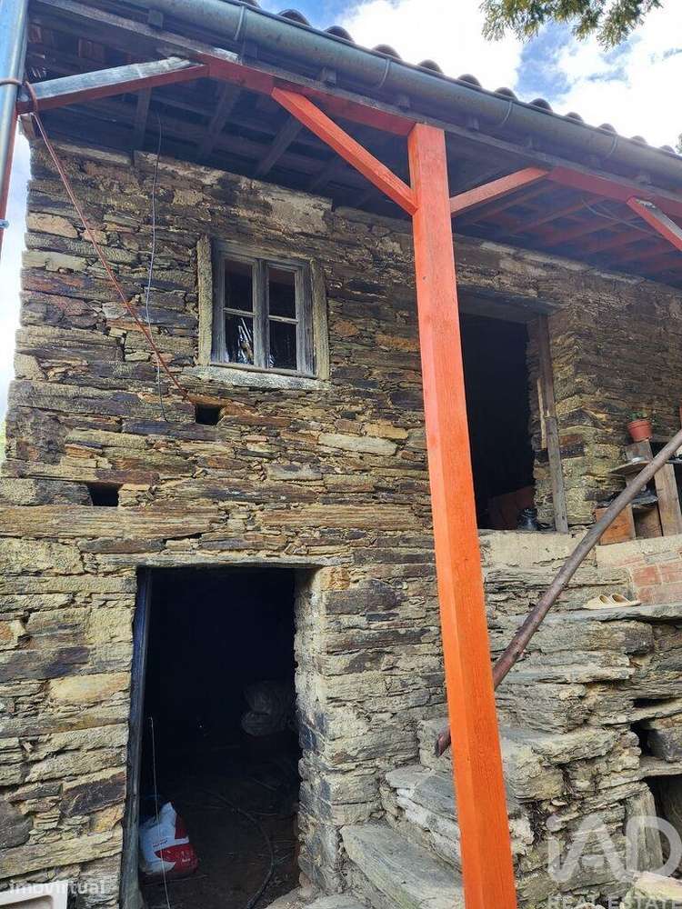 Casa rústica T3 em Sarzedas de 254 m2 - Grande imagem: 4/40