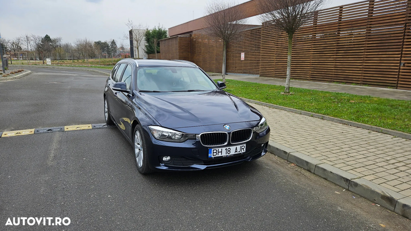 BMW Seria 3 316d Touring Aut. Advantage - 19