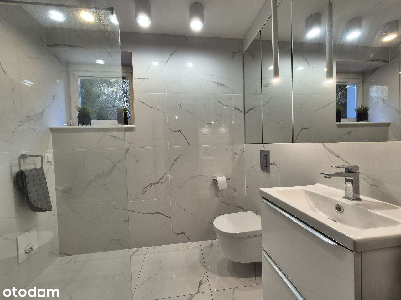 Wyjątkowy dom 300m2 w Bronowicach, działka 25ar pompa ciepla, fotowolt-19