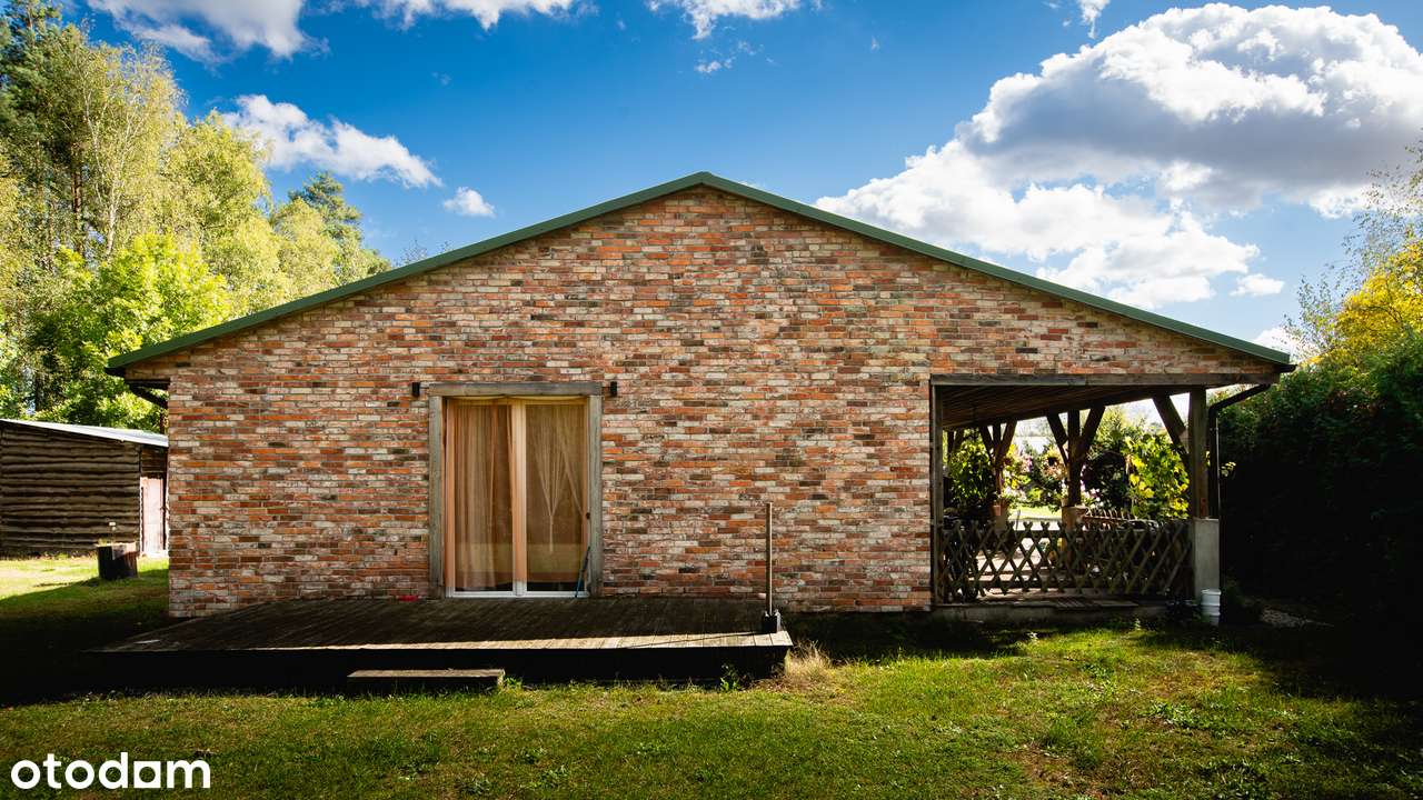 Dom i biznes w otoczeniu lasu-1