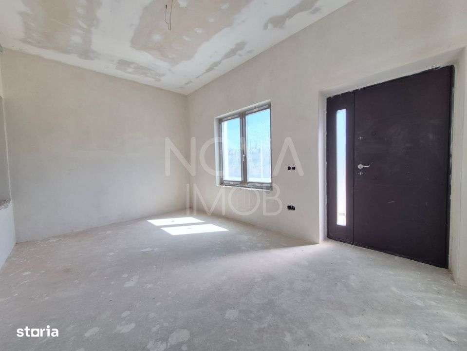 Casa generoasa cu 5 camere, 2 bai, dressing si parcare – Sura Mica-16