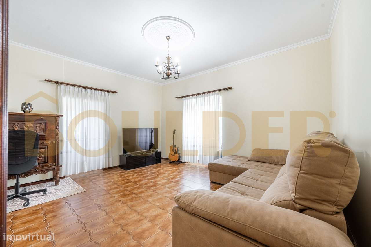 Moradia T6 em Esperança – Póvoa de Lanhoso-5