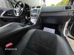 Toyota Avensis - 15